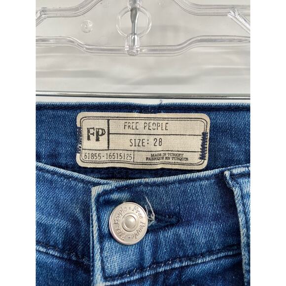 Free People High Rise Busted Ripped Knee Blue Skinny Jeans Size 28 - Picture 5 of 8